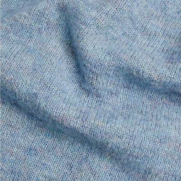 🟣 BOGO! Men’s A.P.C. Crewneck Lucas Sweater - Picture 10 of 10